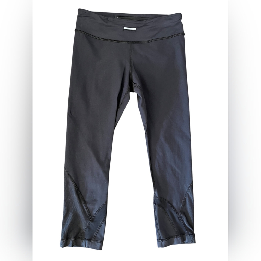 Lululemon Crop Leggings size 8 - Picture 1 of 7